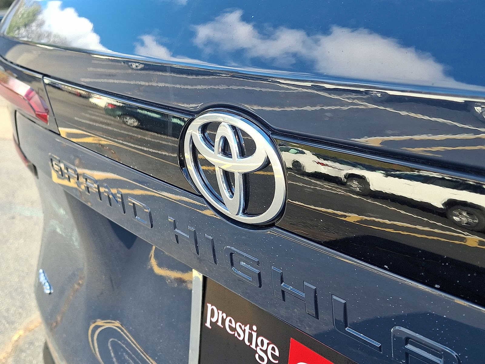 Thumbnail: 2026 Toyota Grand Highlander - 25