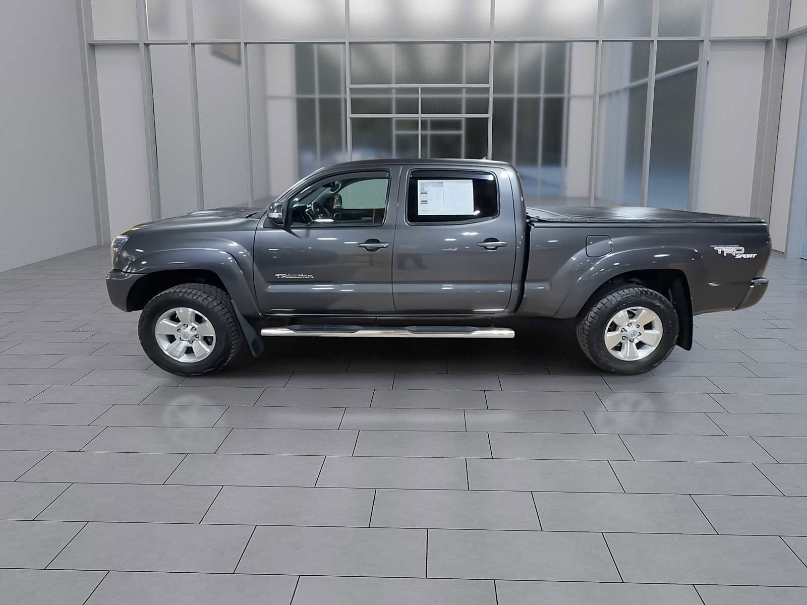 Thumbnail: 2012 Toyota Tacoma - 5