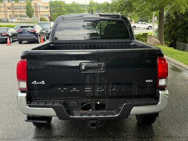 Thumbnail: 2022 Toyota Tacoma - 5