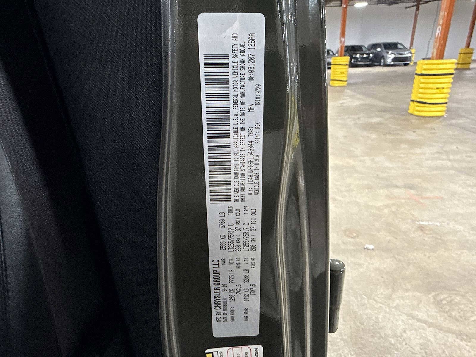 Thumbnail: 2015 Jeep Wrangler - 13