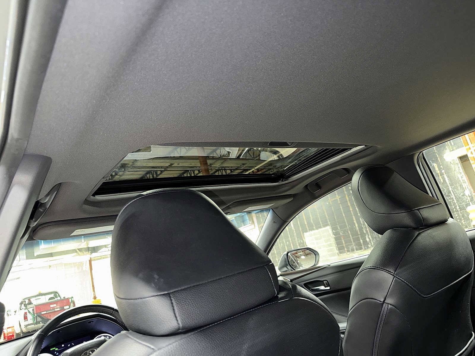 Thumbnail: 2019 Toyota Avalon - 23