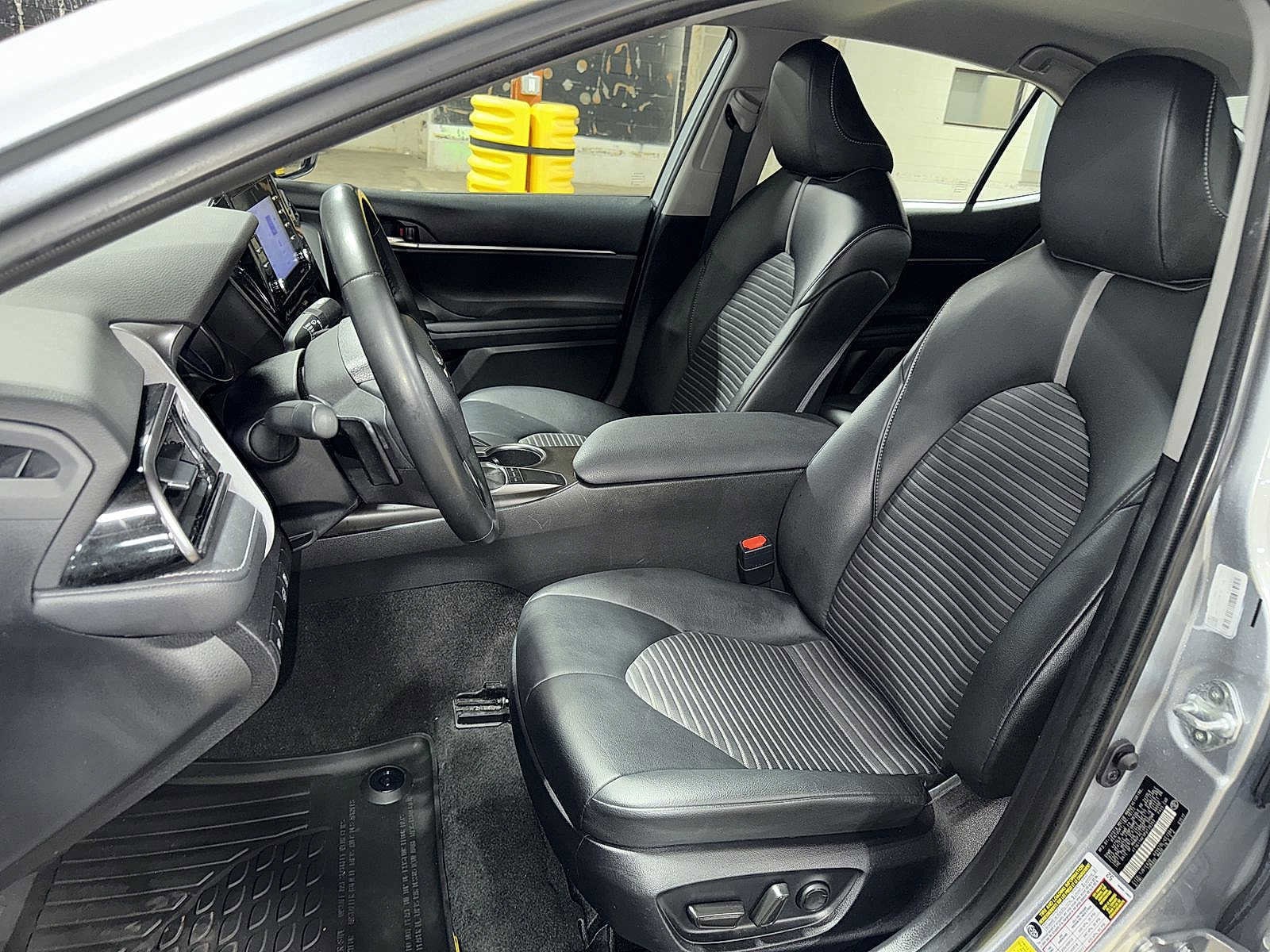 Thumbnail: 2023 Toyota Camry - 15