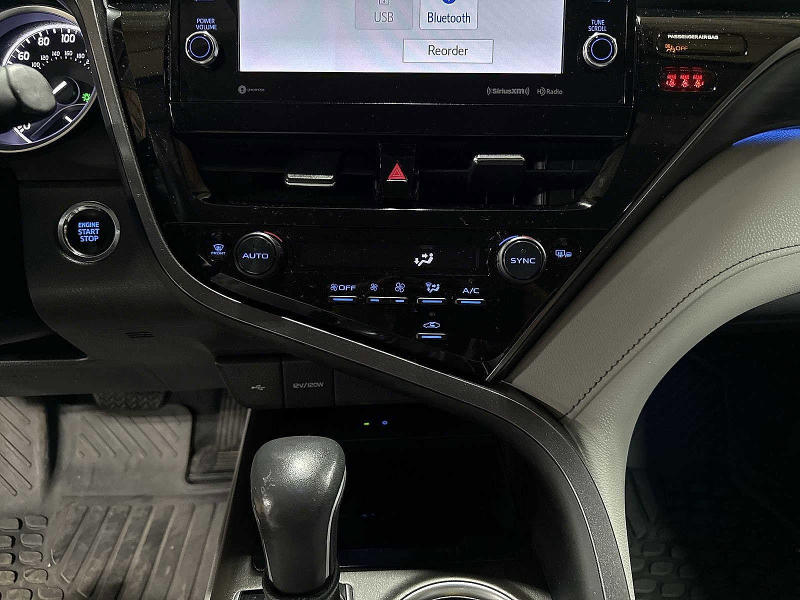 Thumbnail: 2023 Toyota Camry - 21
