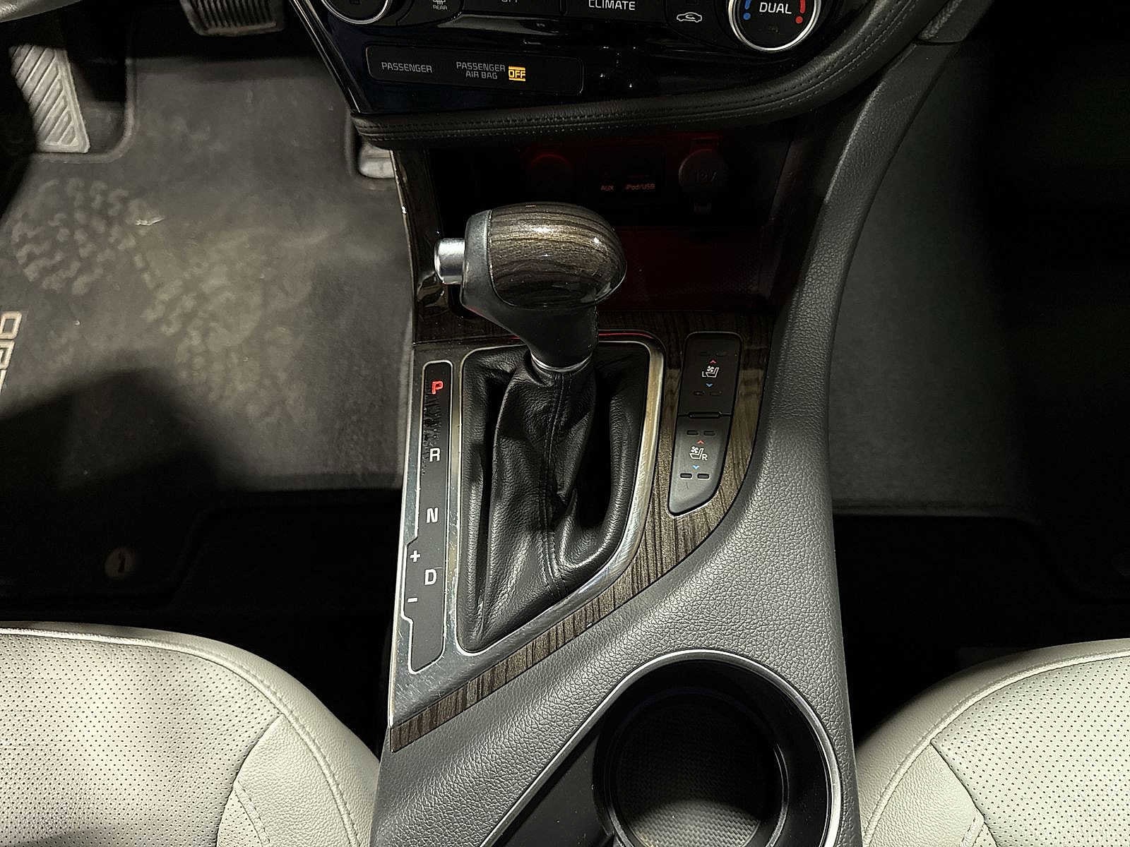 Thumbnail: 2015 Kia Optima - 35