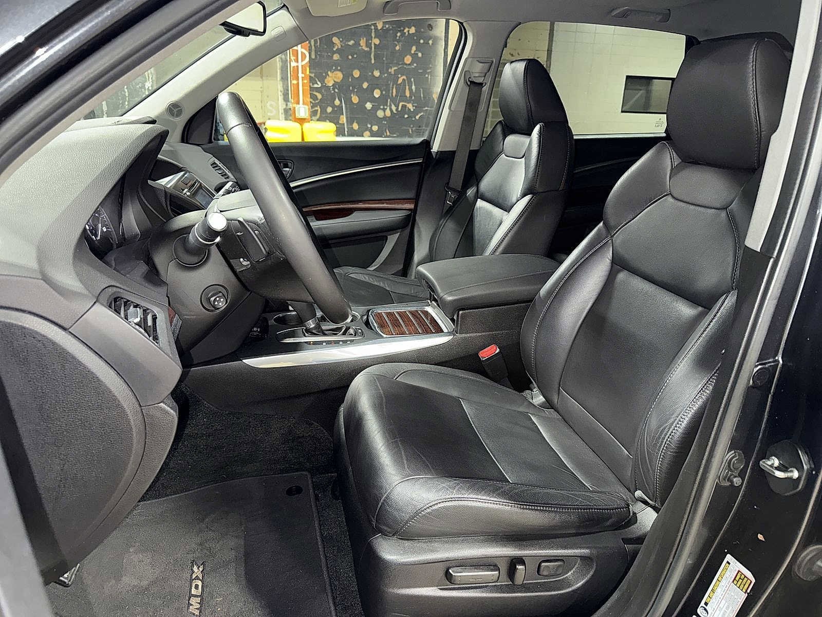Thumbnail: 2015 Acura MDX - 15