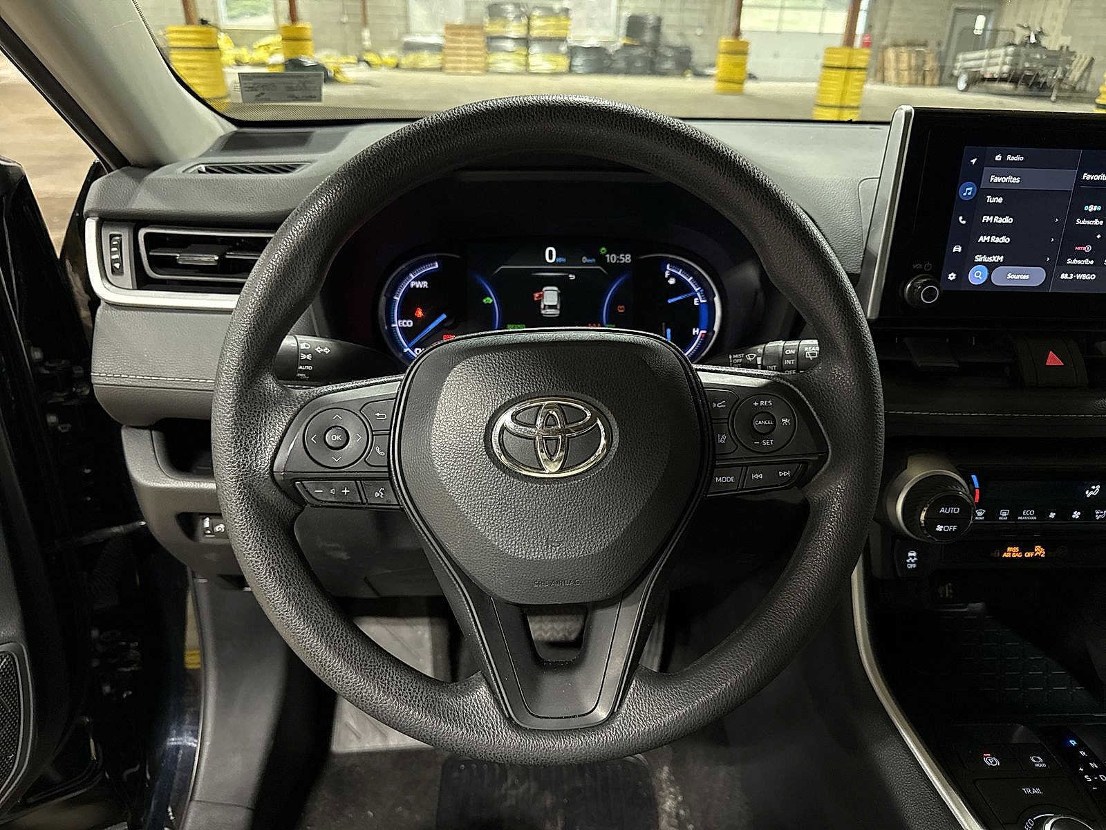 Thumbnail: 2024 Toyota RAV4 - 18