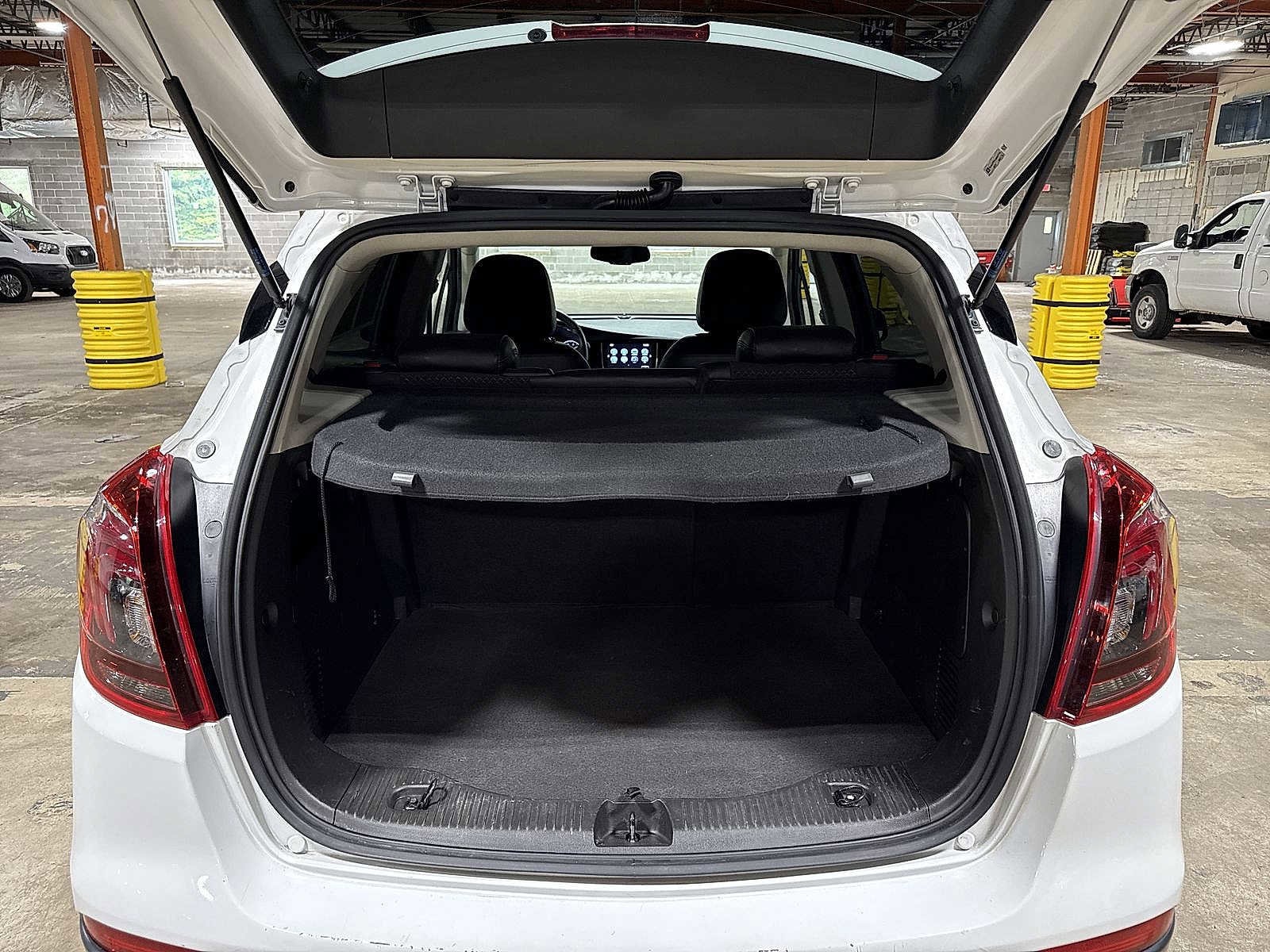 Thumbnail: 2018 Buick Encore - 10