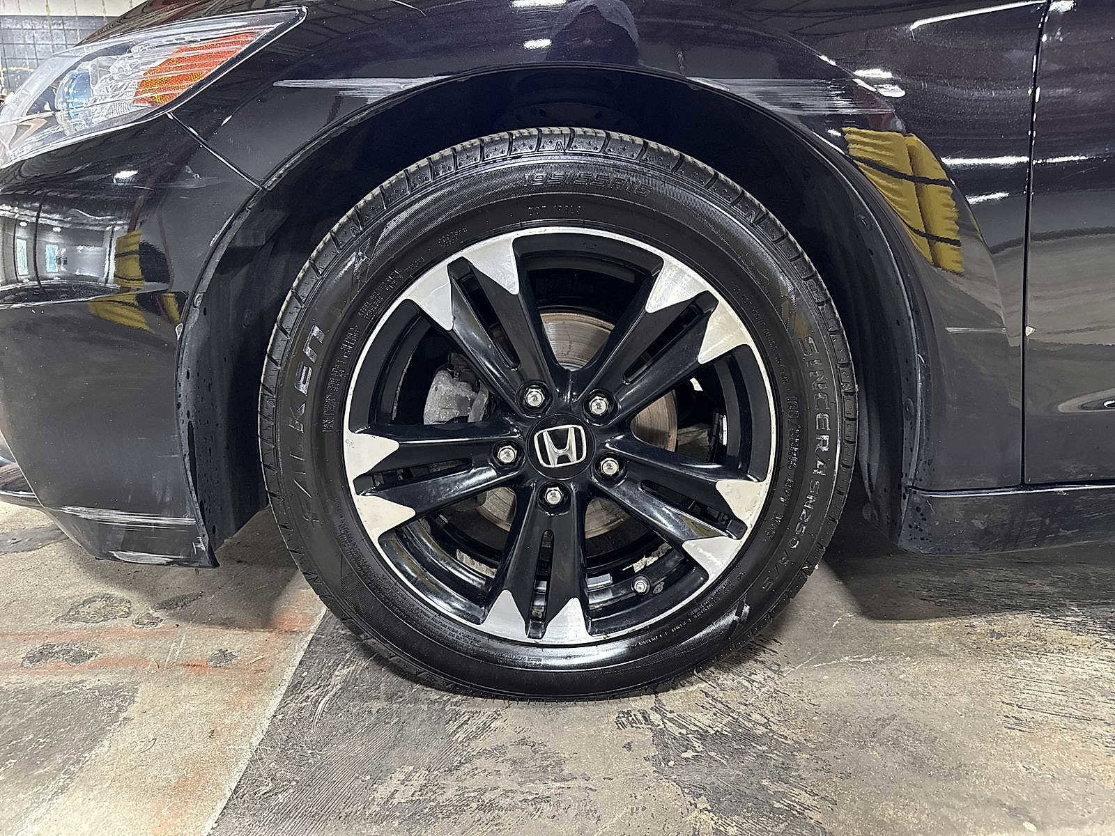 Thumbnail: 2014 Honda CR-Z - 10