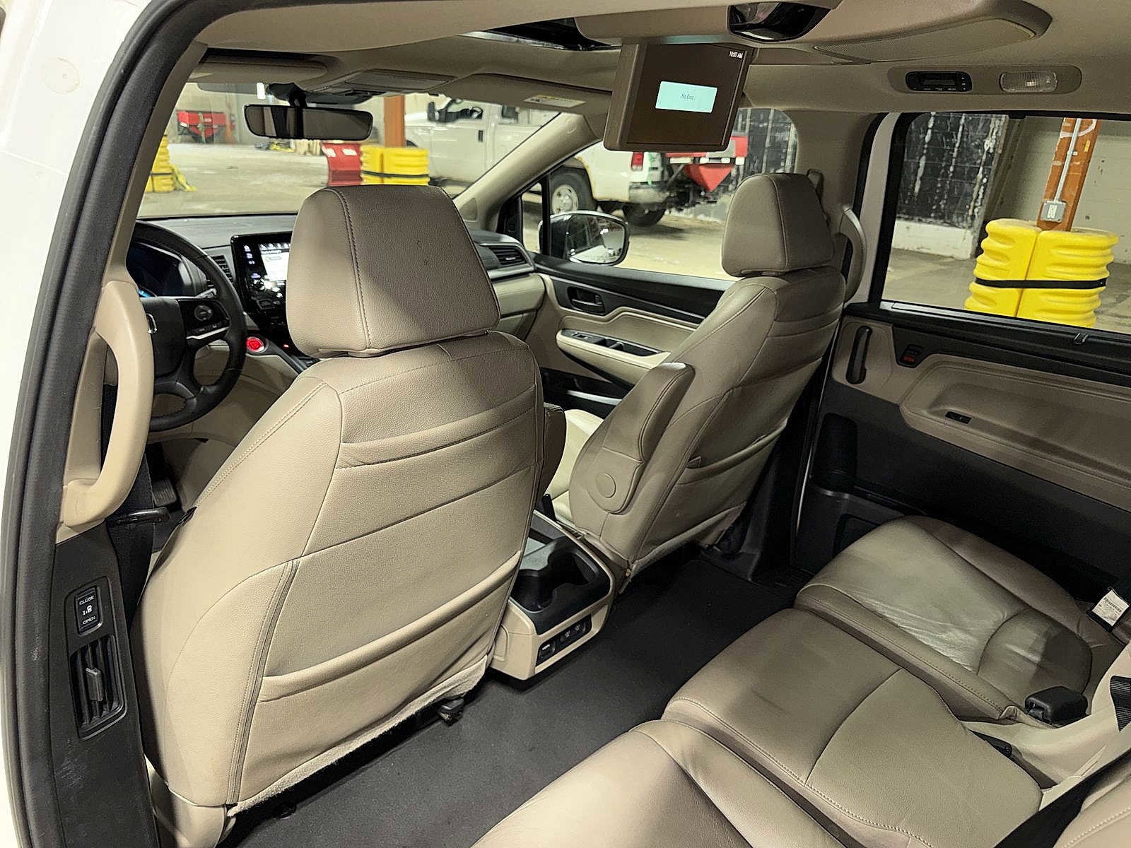 Thumbnail: 2018 Honda Odyssey - 30