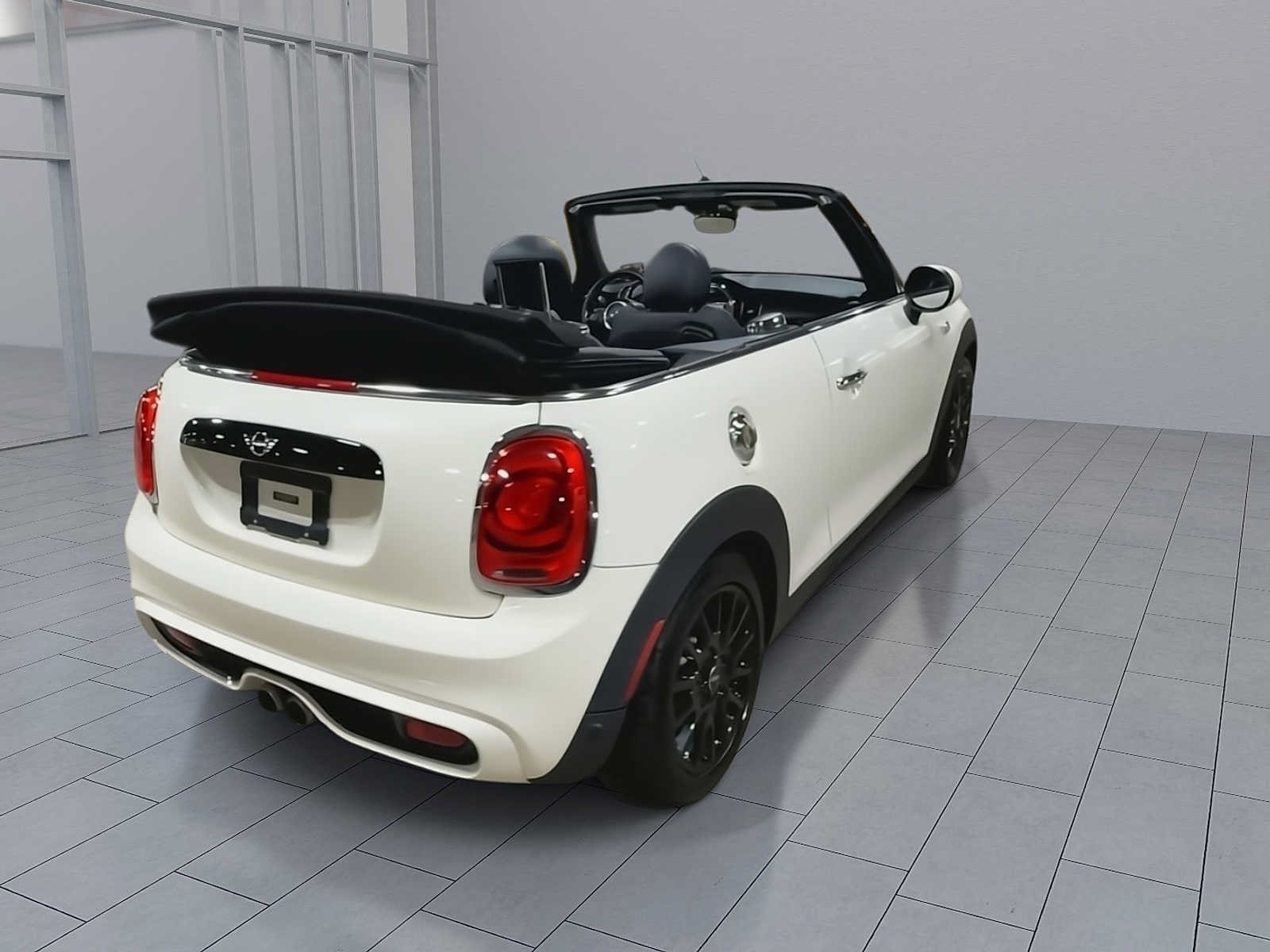 Thumbnail: 2019 MINI Cooper Convertible - 8