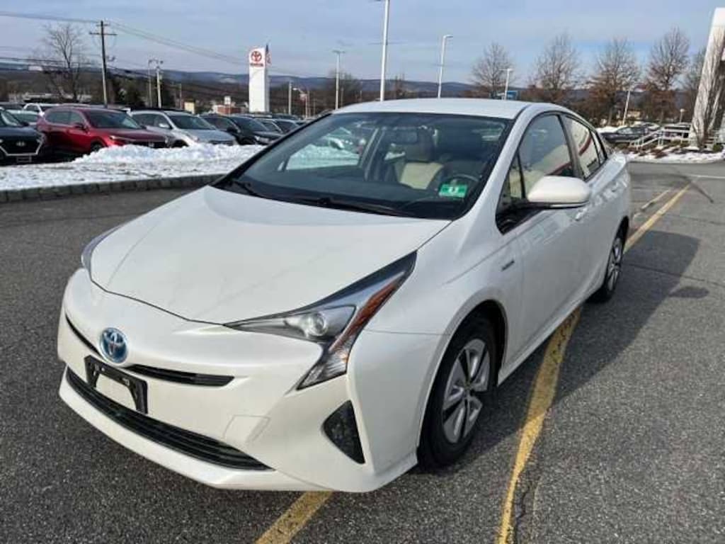 Used 2016 Toyota Prius Four Hatchback