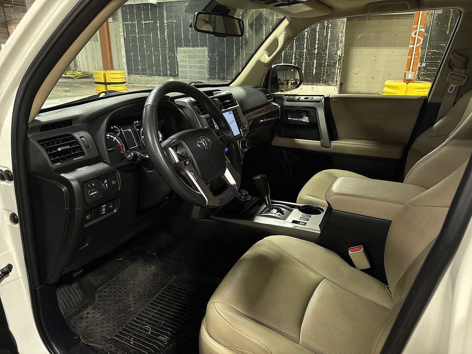 Thumbnail: 2023 Toyota 4Runner - 32