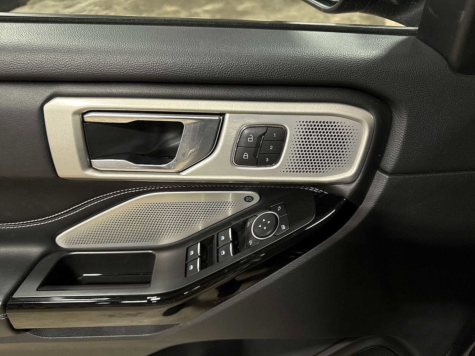 Thumbnail: 2022 Ford Explorer - 24