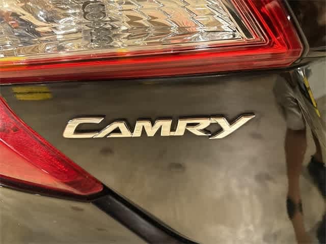 Thumbnail: 2012 Toyota Camry - 24