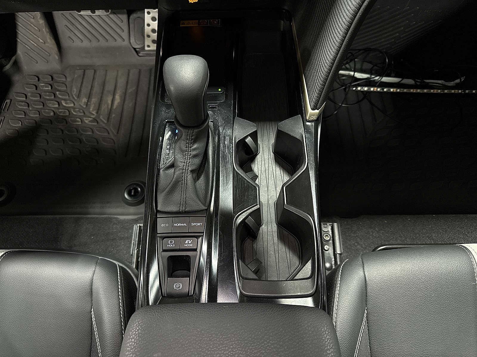 Thumbnail: 2025 Toyota Camry - 31