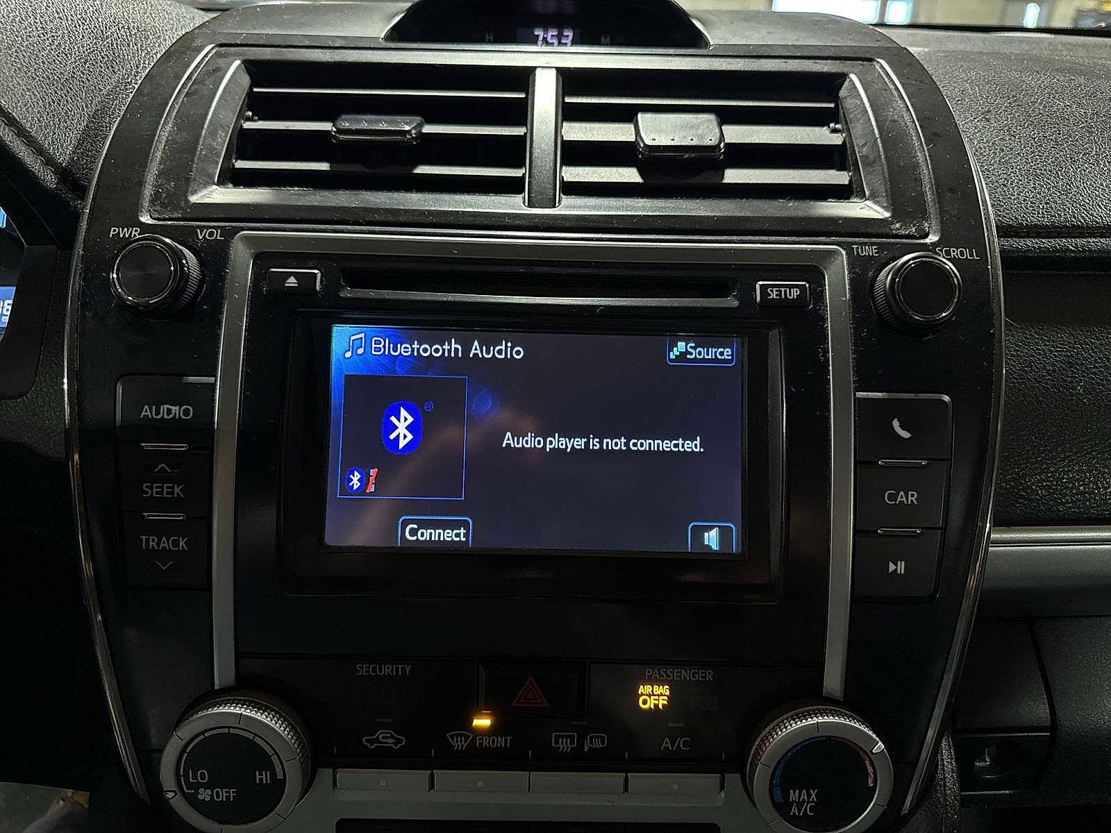 Thumbnail: 2012 Toyota Camry - 19