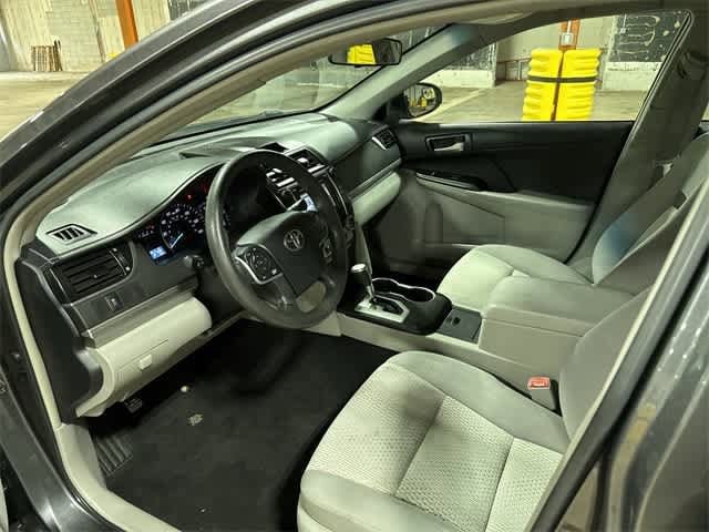 Thumbnail: 2014 Toyota Camry - 29