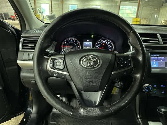 Thumbnail: 2017 Toyota Camry - 17