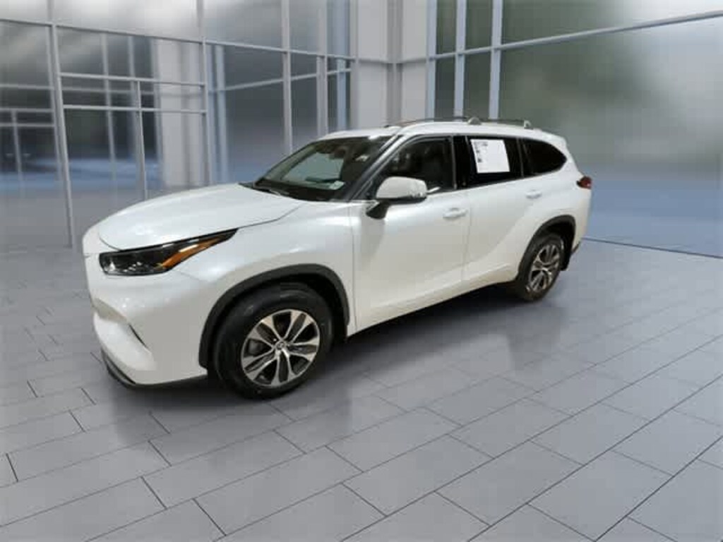 Certified 2022 Toyota Highlander XLE SUV