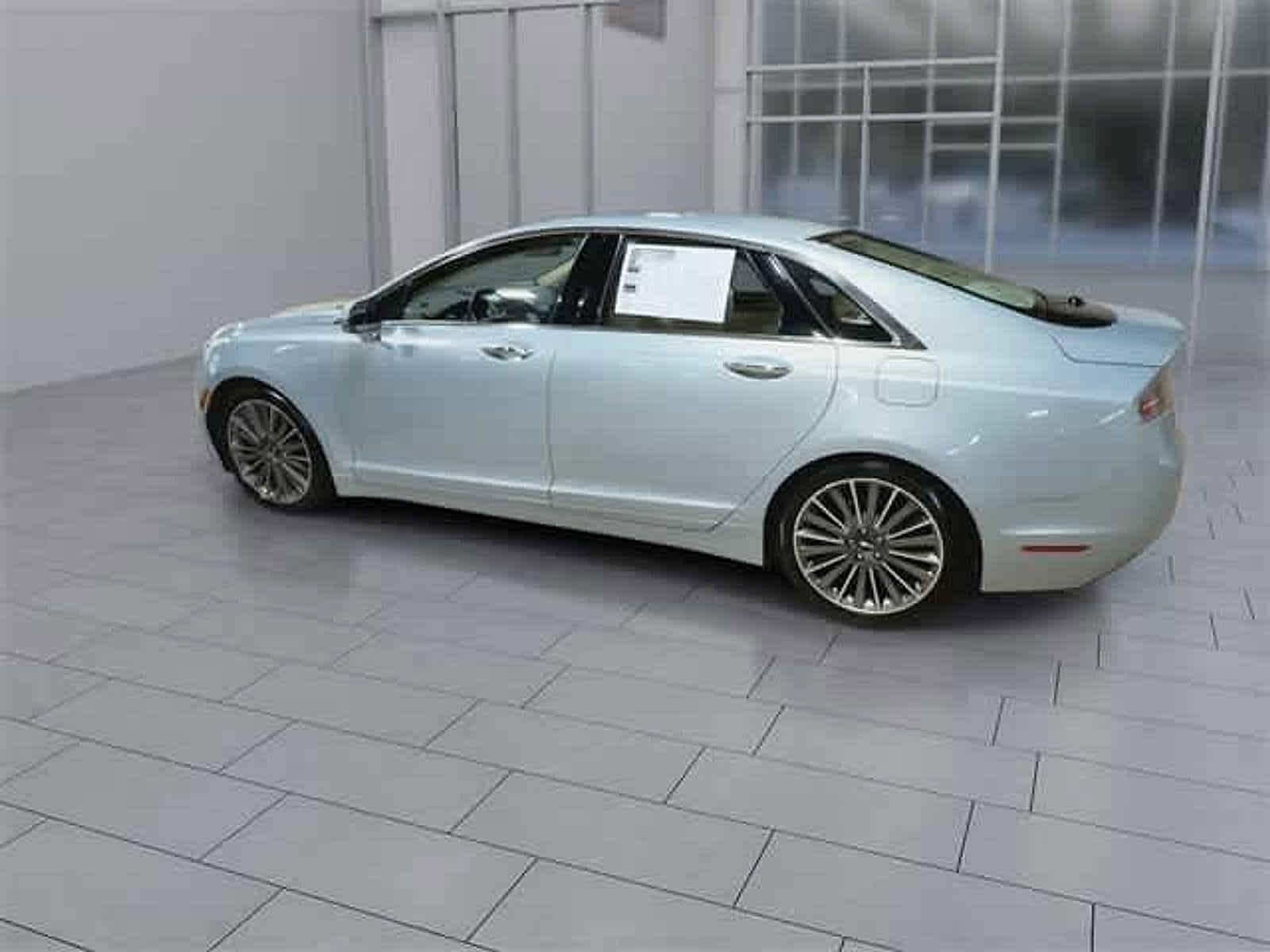 Thumbnail: 2014 Lincoln MKZ - 11