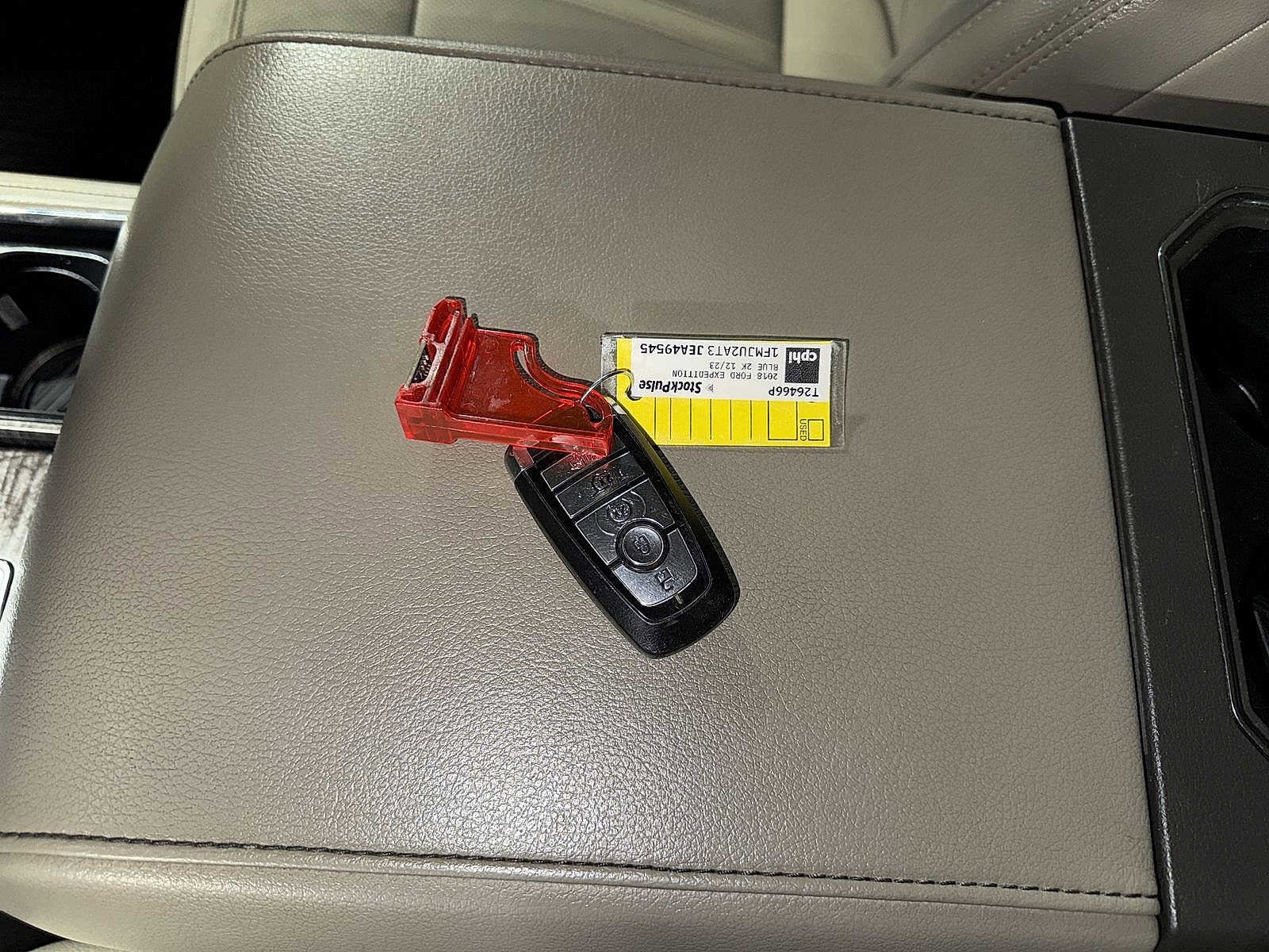 Thumbnail: 2018 Ford Expedition - 36