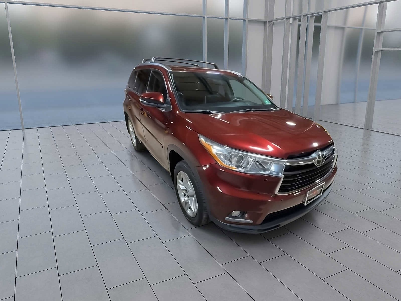 Thumbnail: 2016 Toyota Highlander - 2