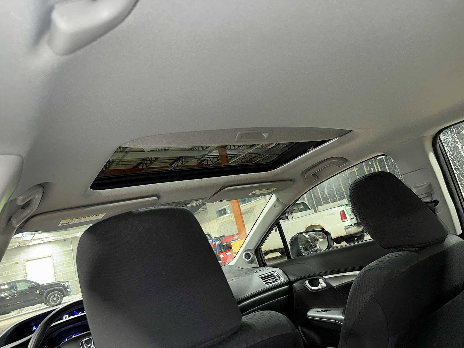 Thumbnail: 2015 Honda Civic - 23