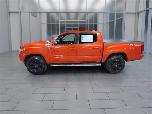 Thumbnail: 2018 Toyota Tacoma - 5