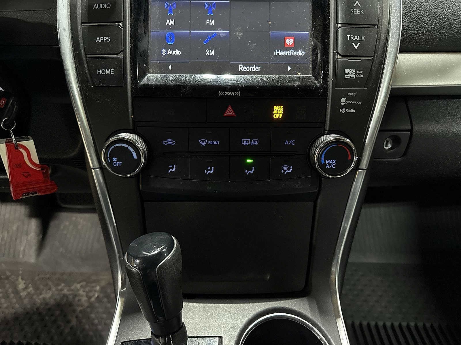 Thumbnail: 2017 Toyota Camry - 22