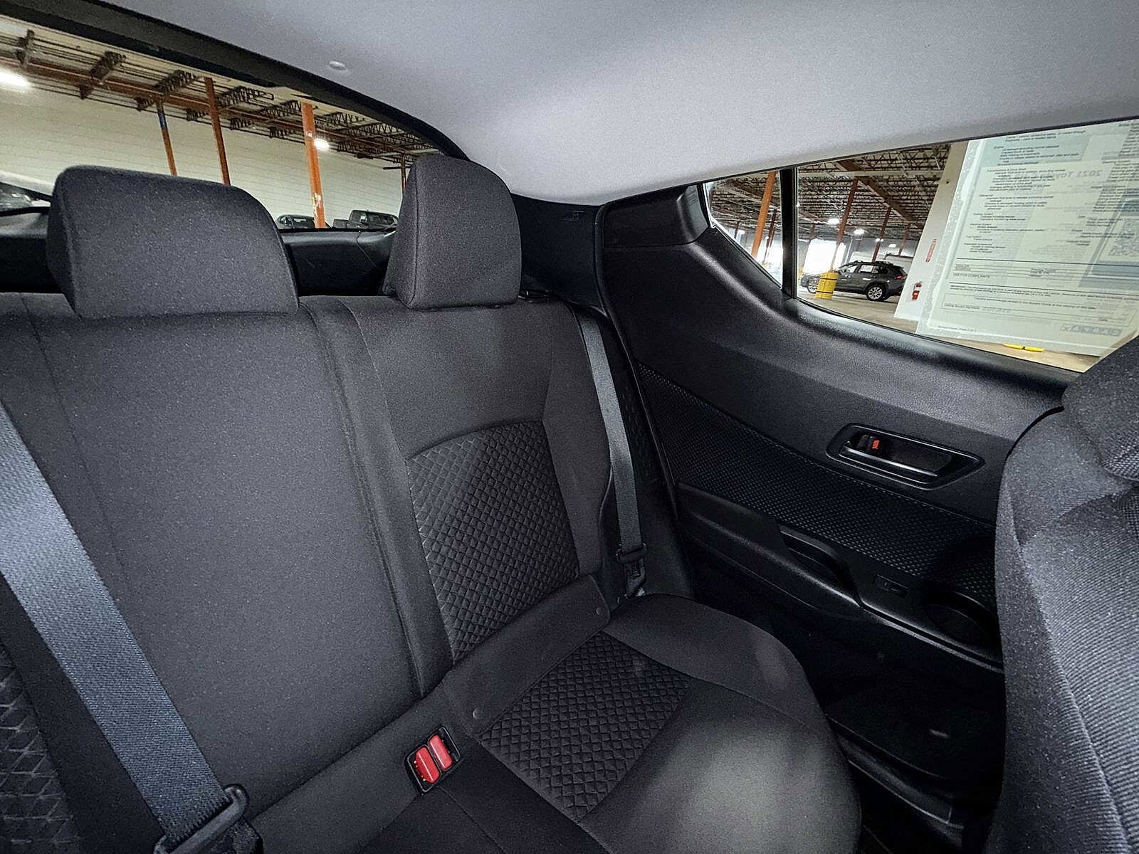 Thumbnail: 2021 Toyota C-HR - 14