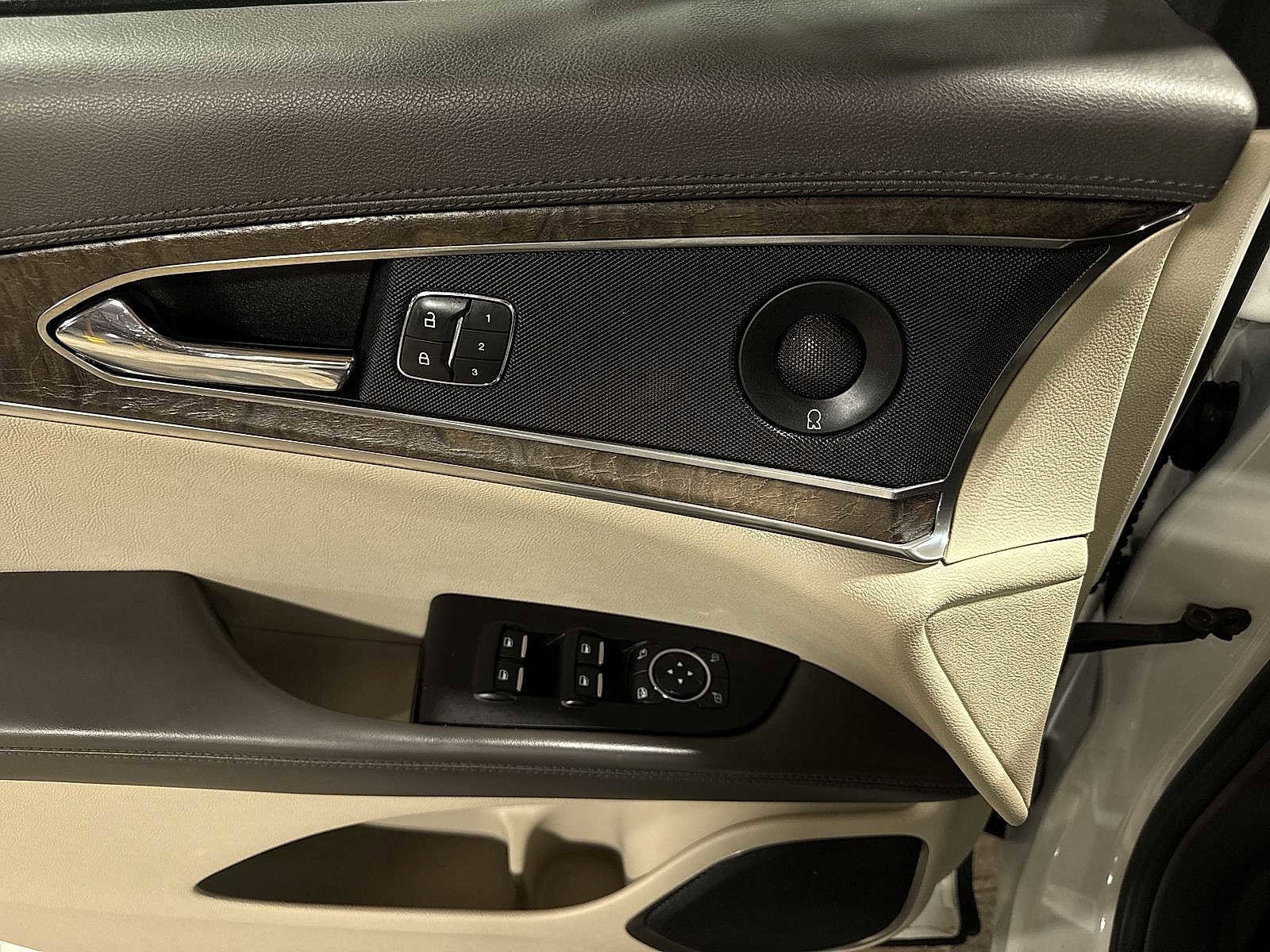 Thumbnail: 2016 Lincoln MKX - 23