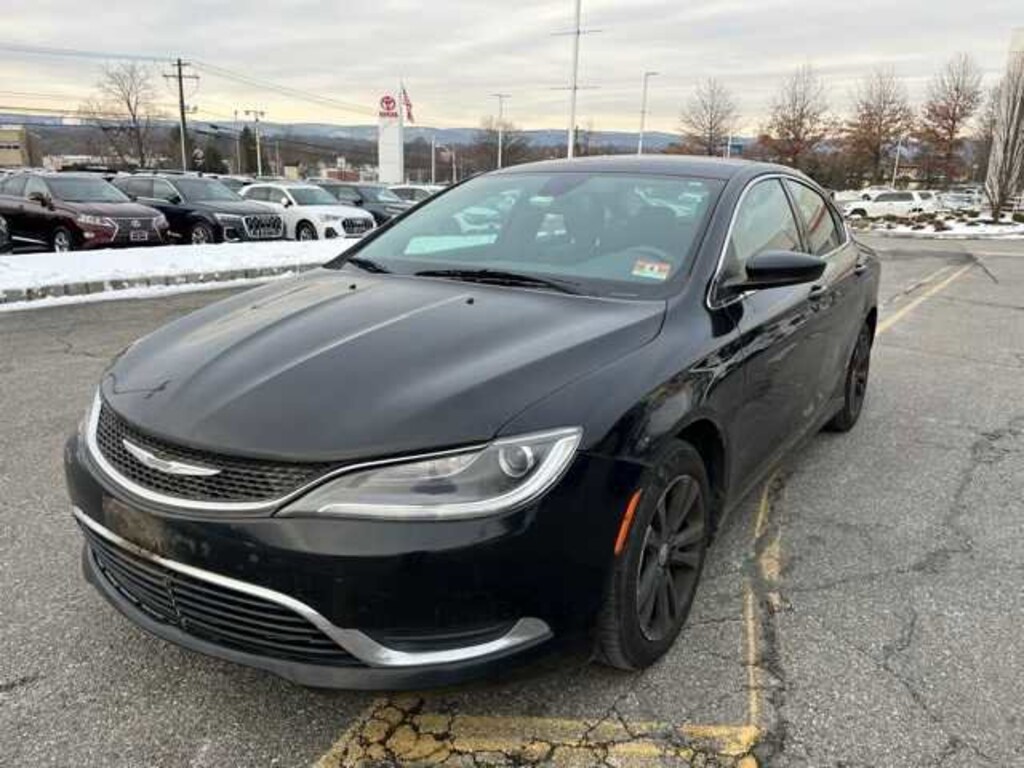 Used 2015 Chrysler 200 Limited Sedan