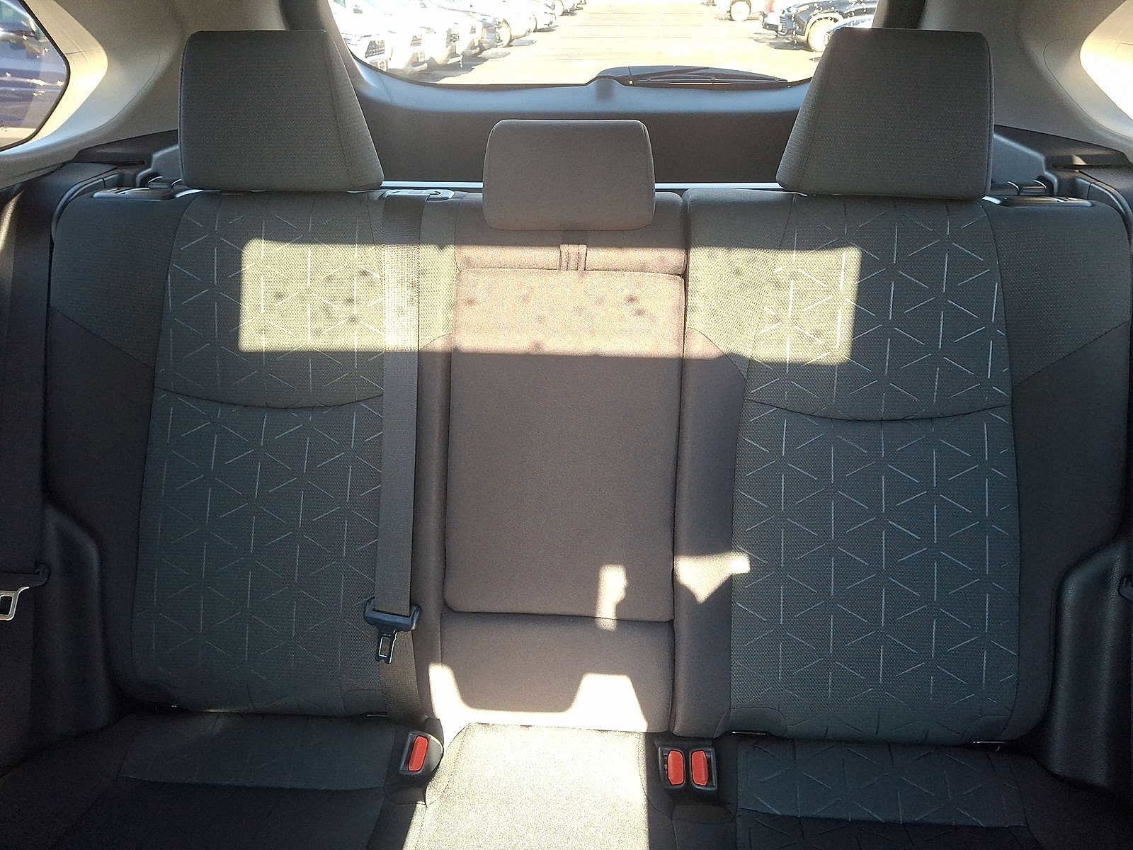 Thumbnail: 2025 Toyota RAV4 - 13