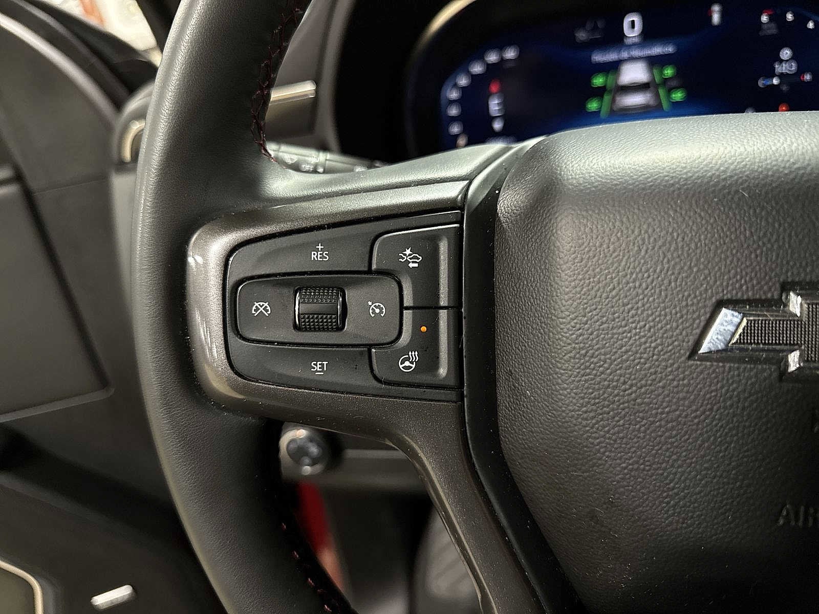 Thumbnail: 2024 Chevrolet Suburban - 34