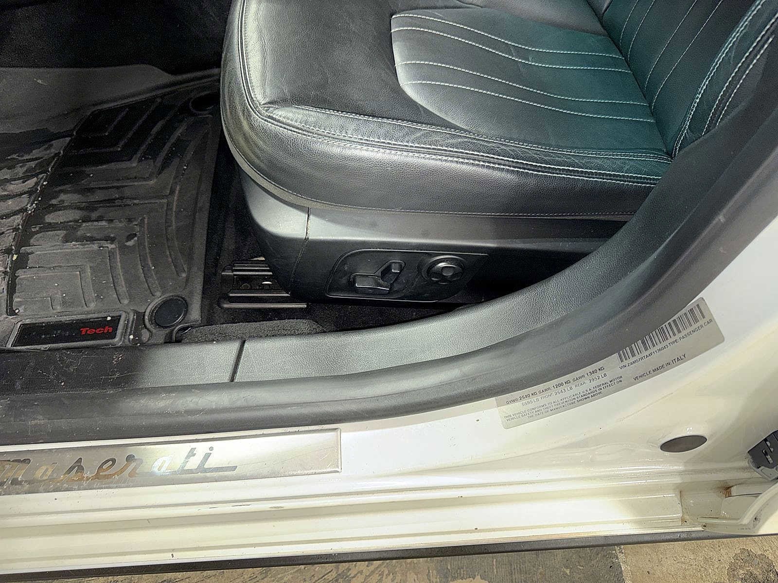 Thumbnail: 2015 Maserati Ghibli - 24