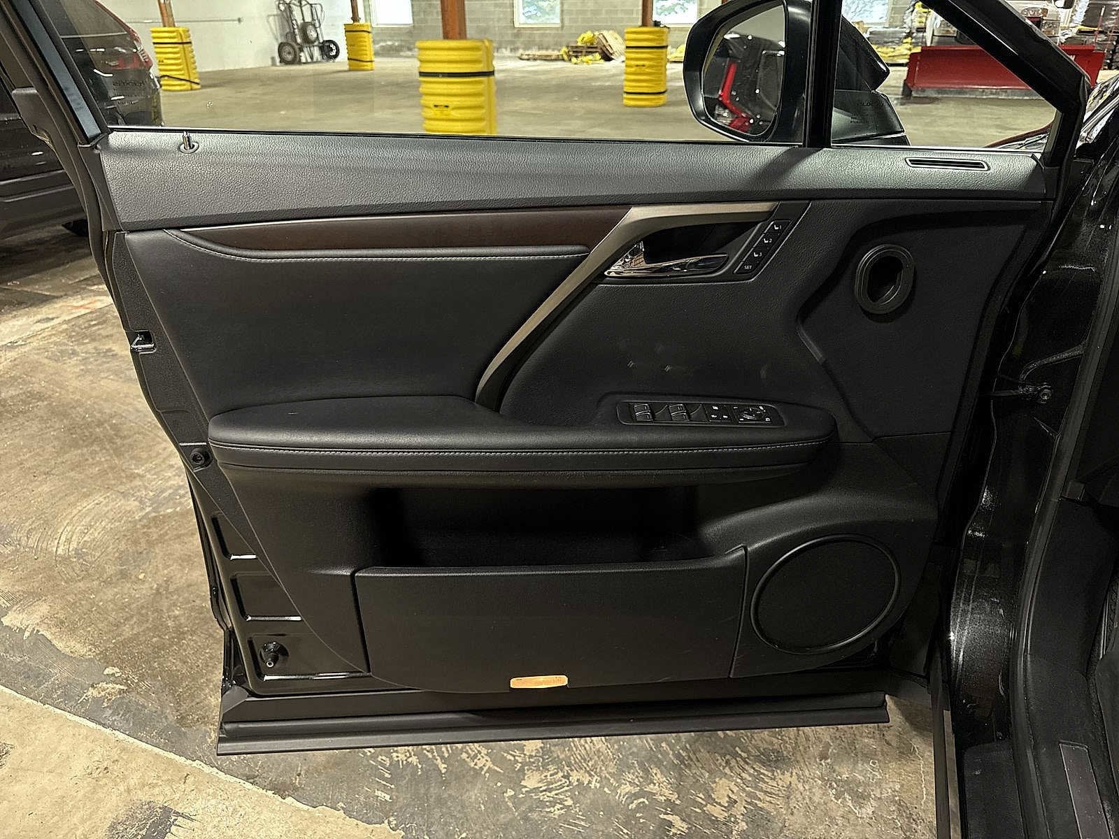 Thumbnail: 2022 Lexus RX - 29