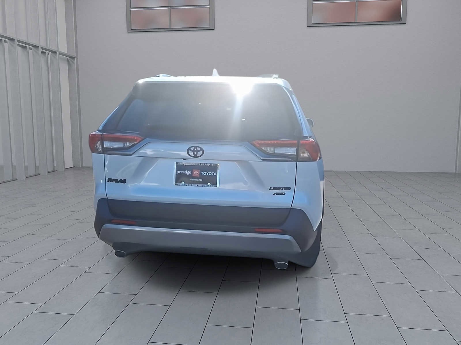 Thumbnail: 2025 Toyota RAV4 - 8