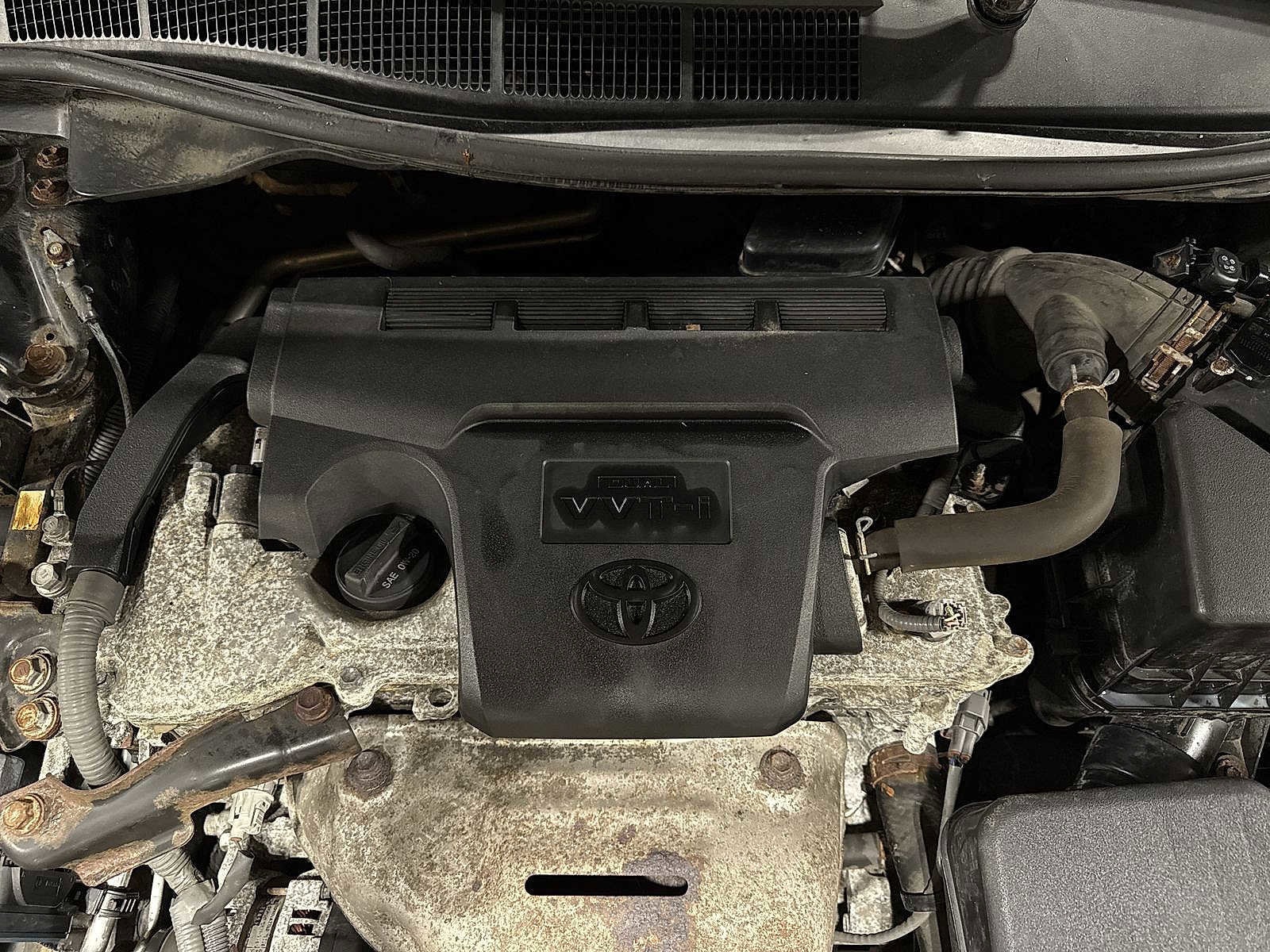 Thumbnail: 2015 Toyota Camry - 12