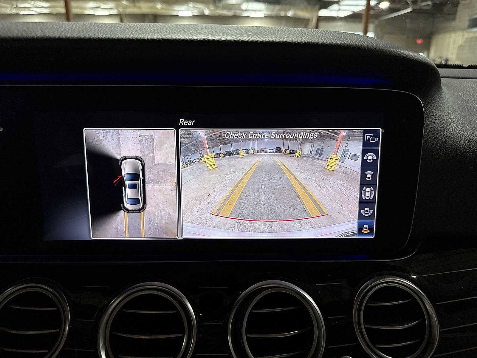 Thumbnail: 2019 Mercedes-Benz E-Class - 24