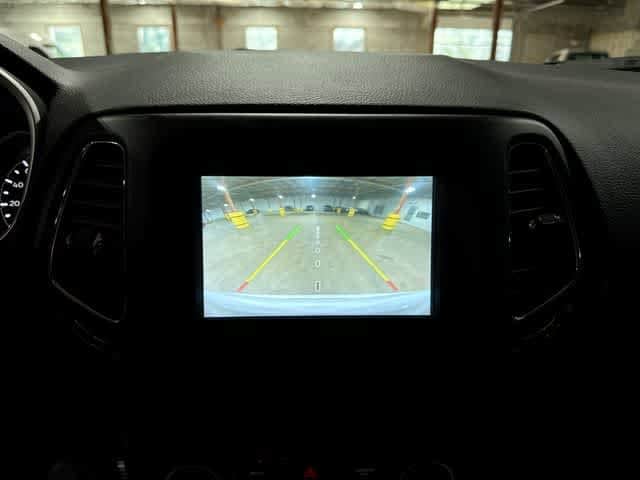 Thumbnail: 2021 Jeep Compass - 23