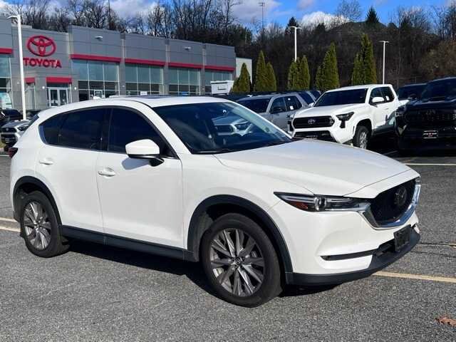 2019 Mazda CX-5 Grand Touring photo 2