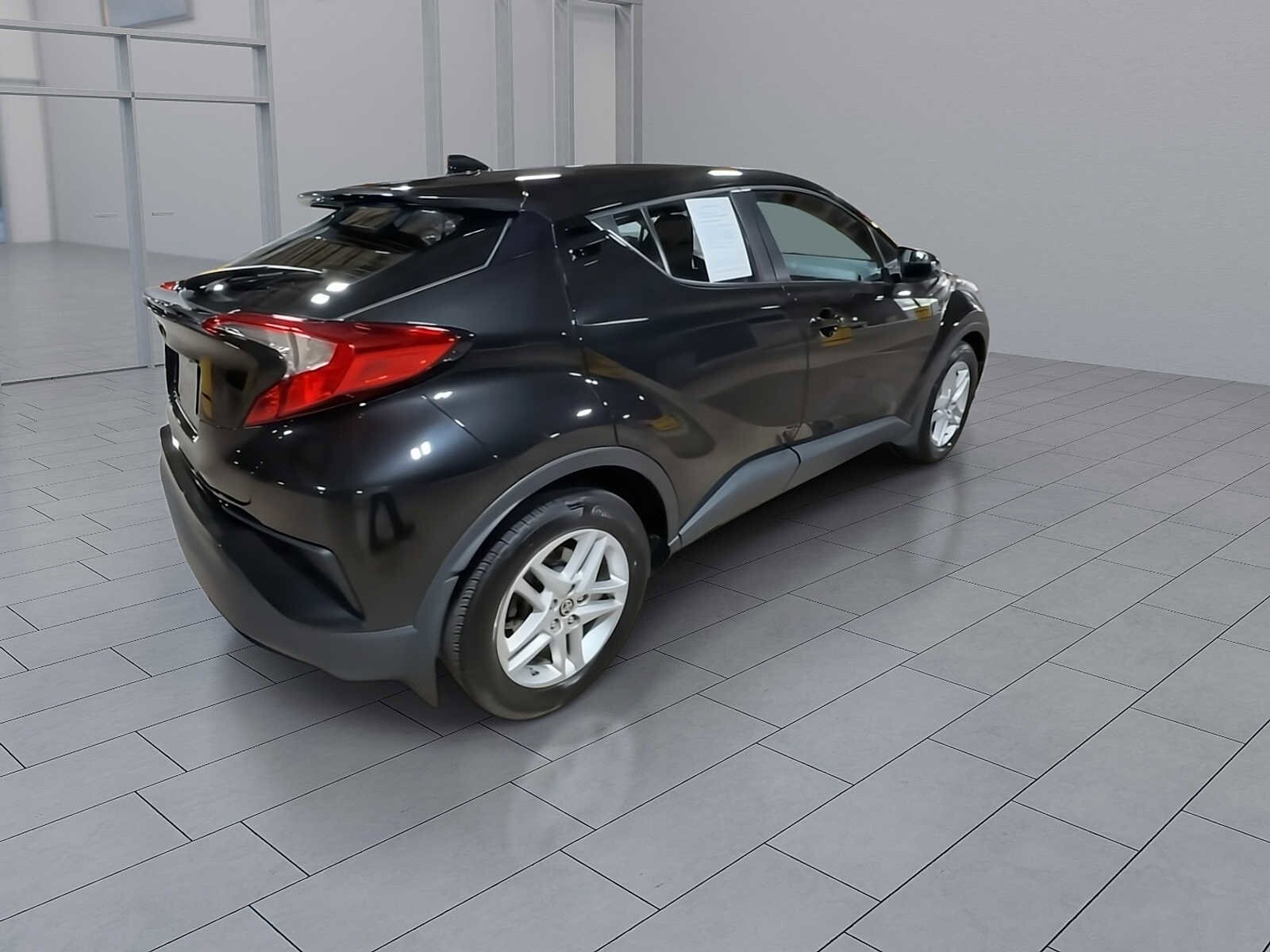 Thumbnail: 2021 Toyota C-HR - 8