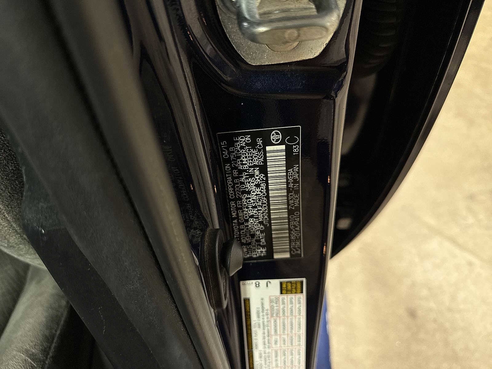 Thumbnail: 2015 Toyota Prius - 14