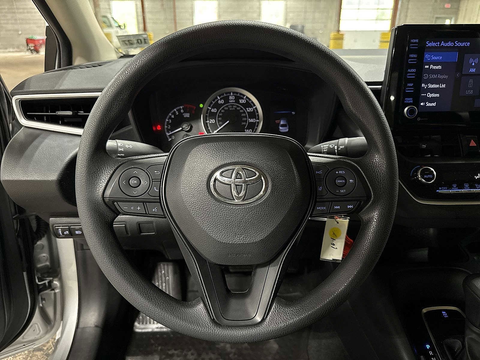 Thumbnail: 2022 Toyota Corolla - 17