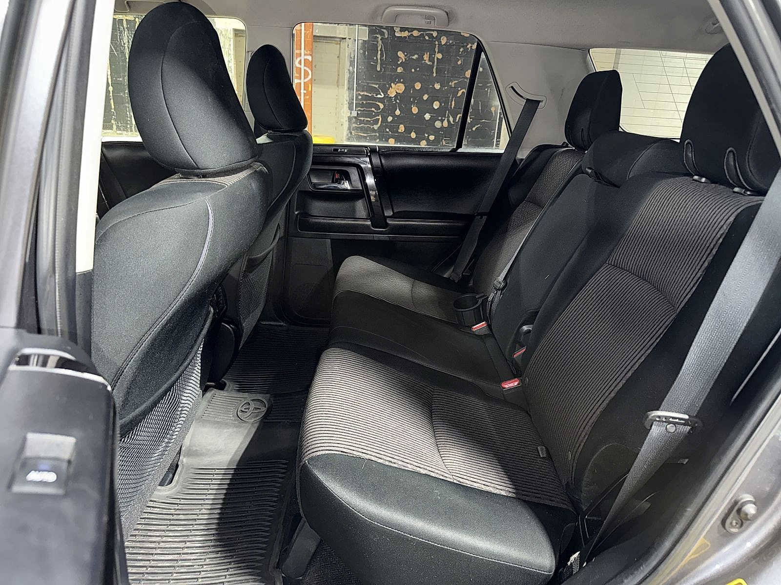 Thumbnail: 2017 Toyota 4Runner - 17