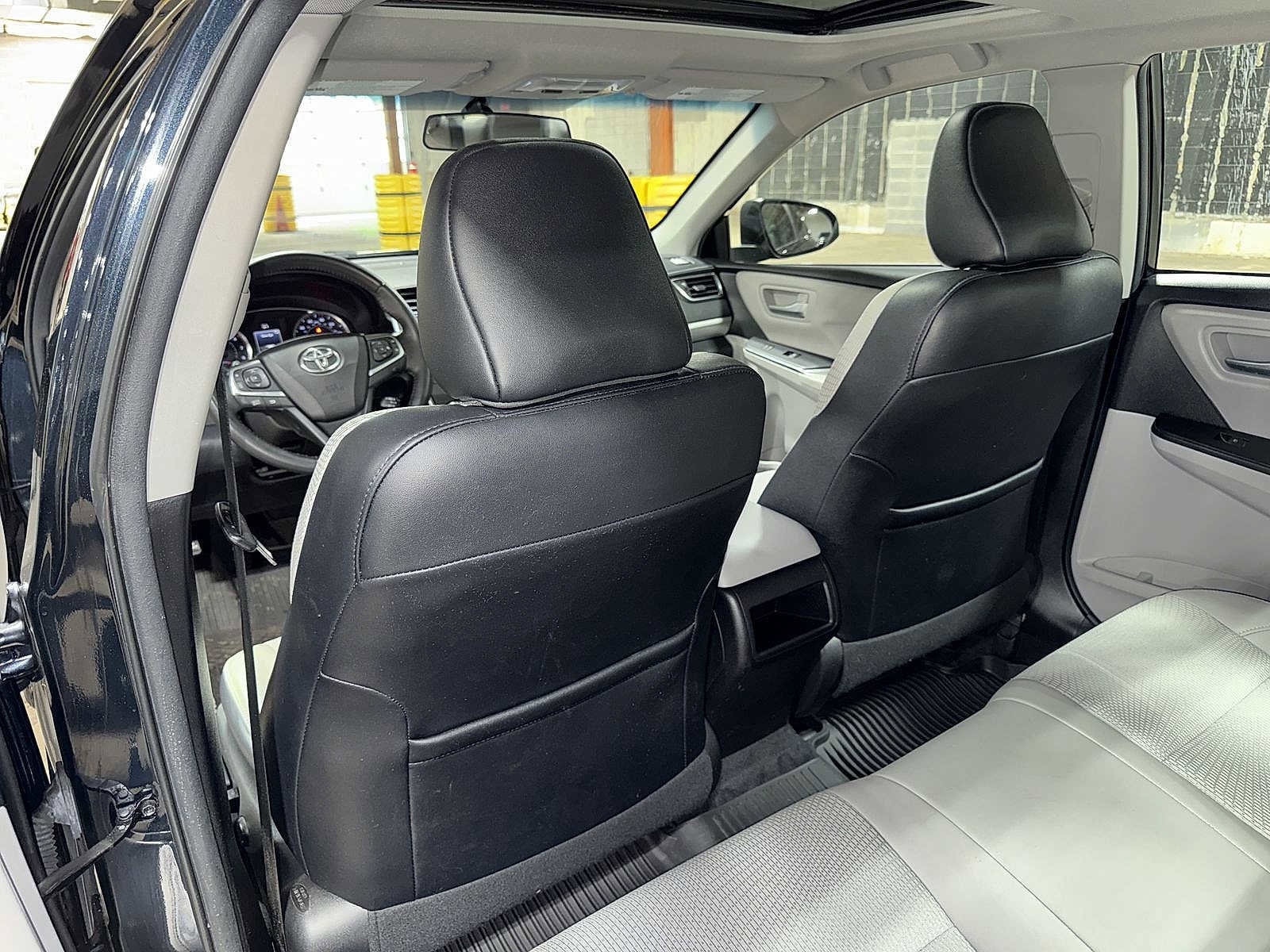 Thumbnail: 2017 Toyota Camry - 29