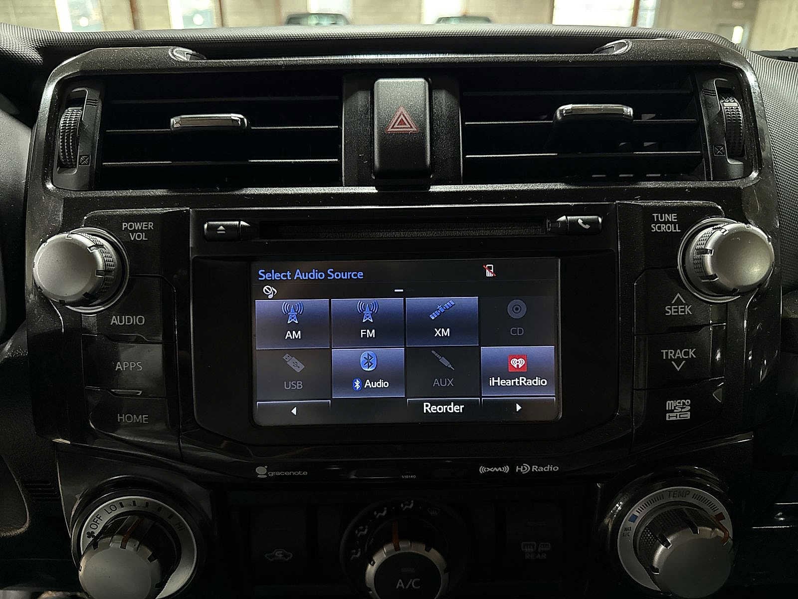 Thumbnail: 2017 Toyota 4Runner - 21