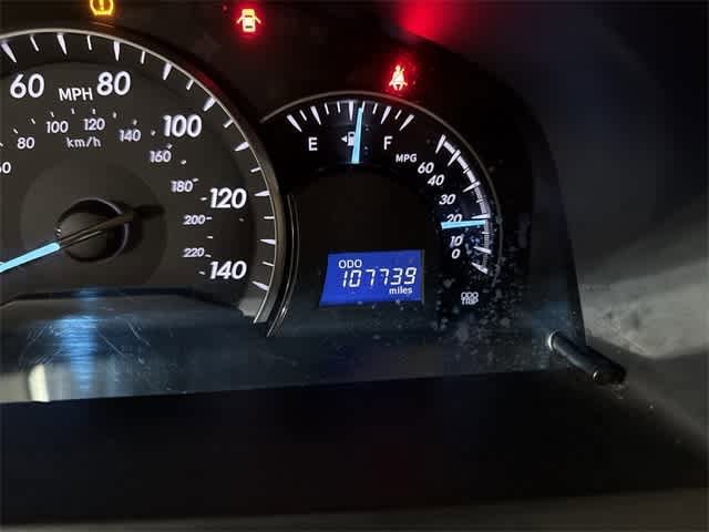 Thumbnail: 2012 Toyota Camry - 19