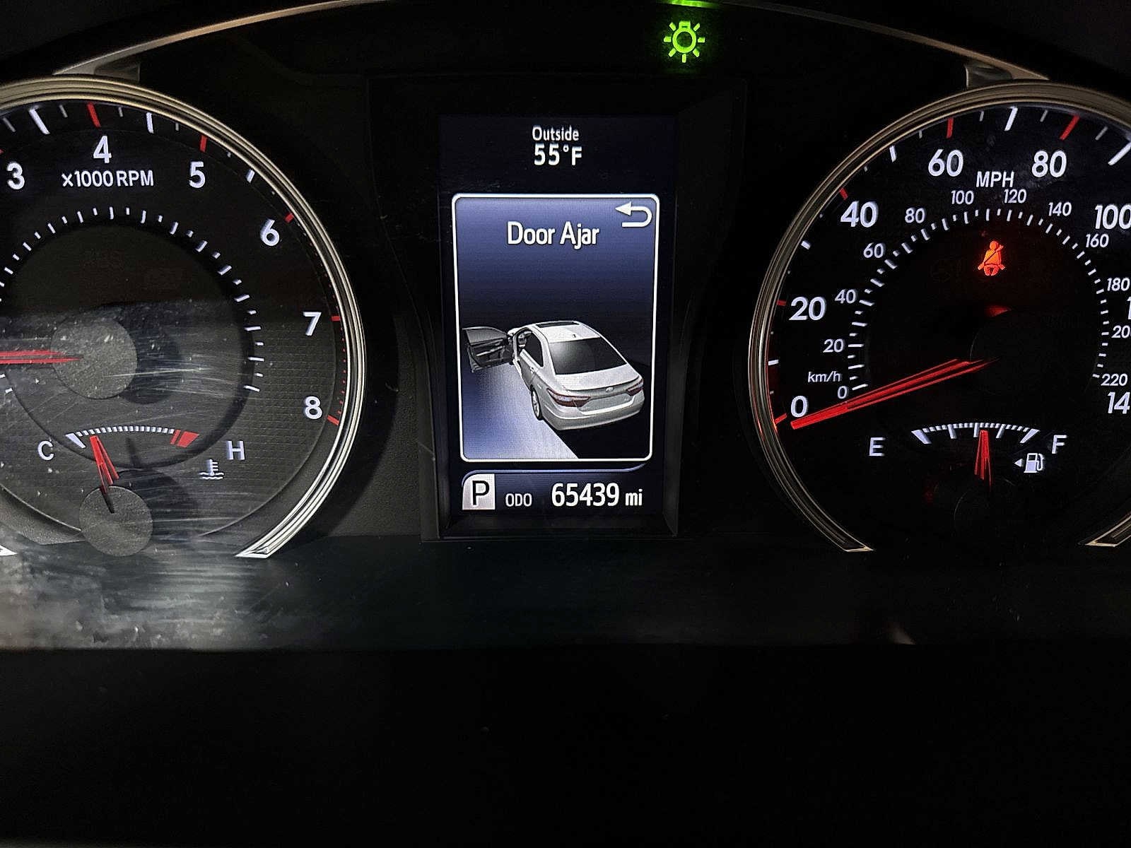 Thumbnail: 2017 Toyota Camry - 19