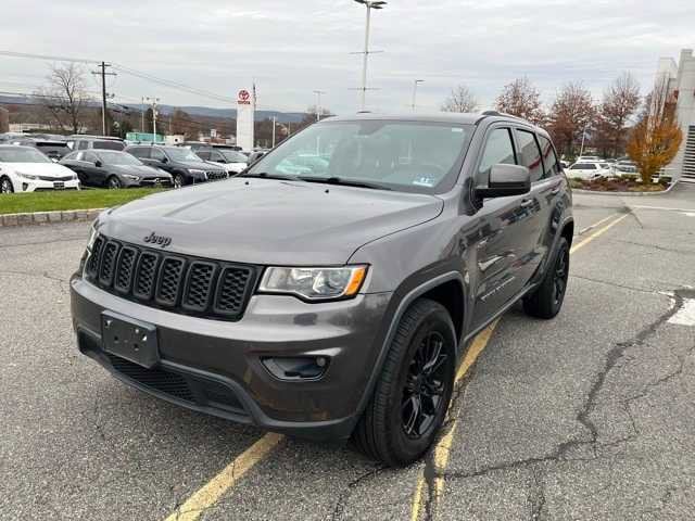 2017 Jeep Grand Cherokee Laredo E